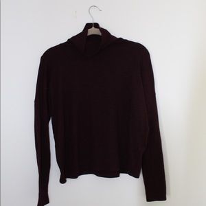 Maroon athletic top